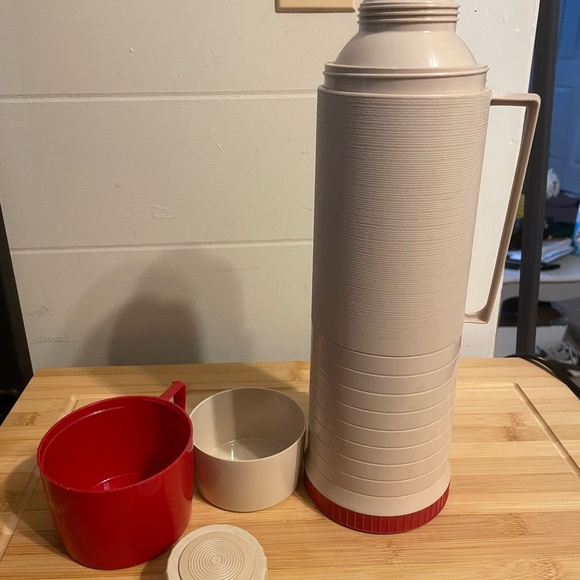 Vintage Thermos - Picture 6 of 8